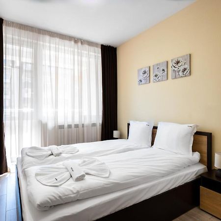 Nomad Haven: 1Bd Flat With Balcony & Desk Sófia Exterior foto